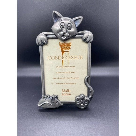 VINTAGE CONNOISSEUR DECORATIVE Cat & Mouse SILVER METAL PHOTO FRAME 3.5"x 5" - Picture 1 of 2